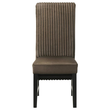 Barrand - Chaise de salle à manger rembourrée (ensemble de 2)
