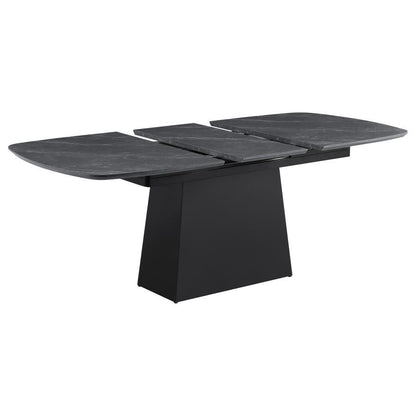 Potero - Table à manger à rallonges en imitation marbre - Noir