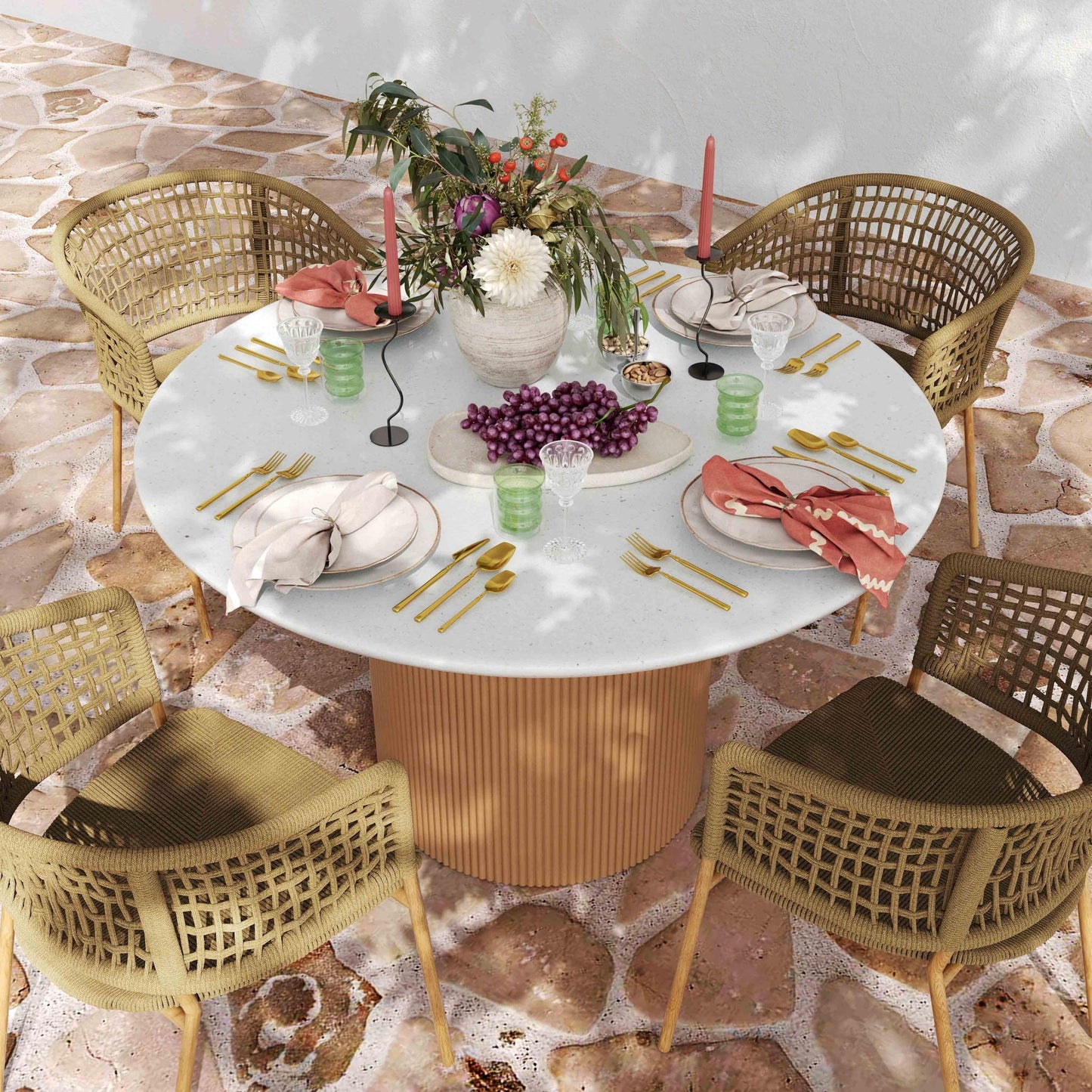 Rose - Table à manger ronde en béton imitation terrazzo pour intérieur/extérieur - Terre cuite/Blanc